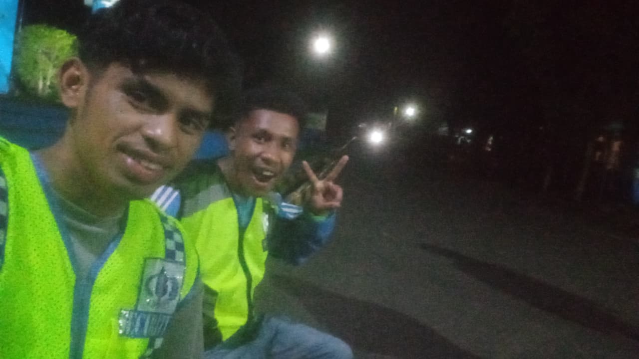 Kegiatan sekitar tempat kerja